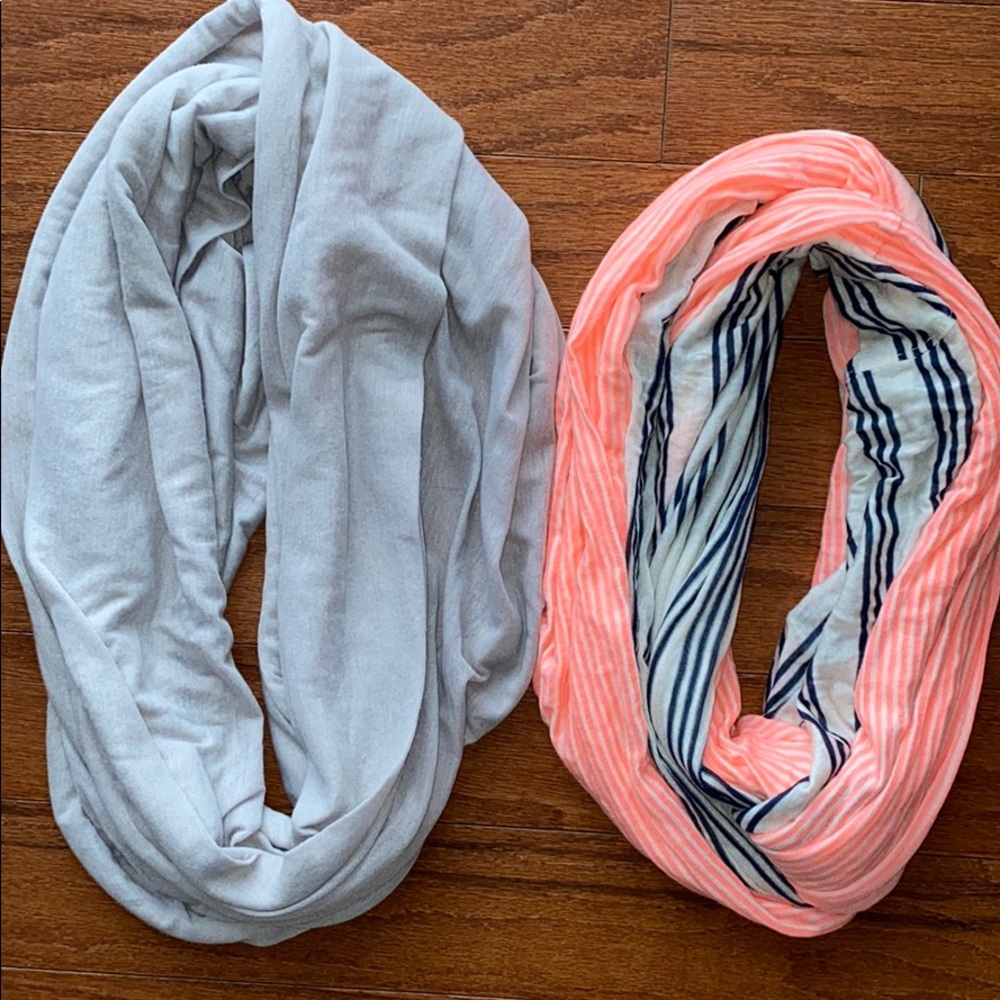 Bundle Infinite Scarves.